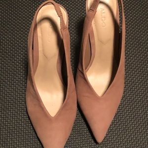 Aldo point toe heel